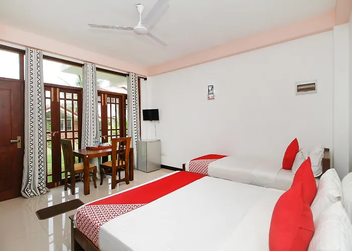 Lioni Holidays Villa